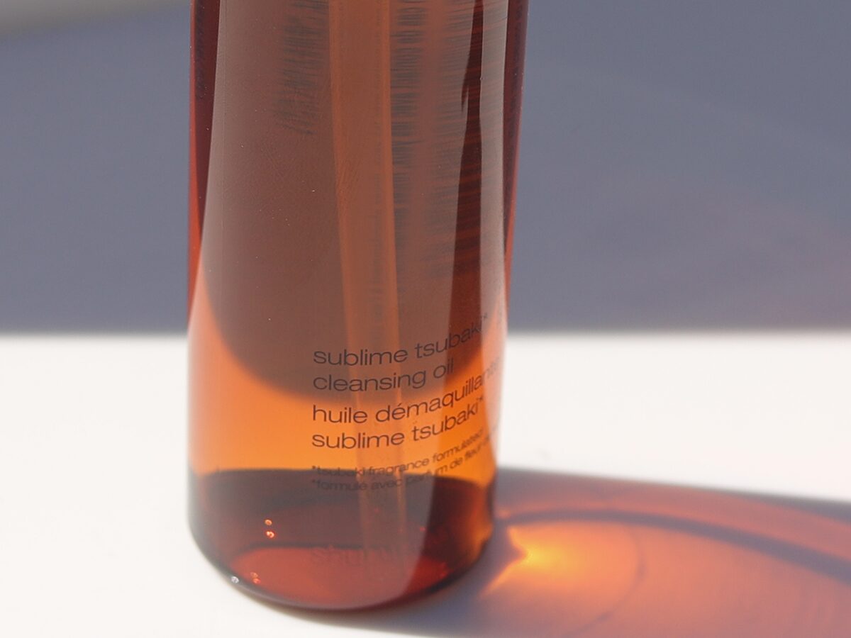 クレンジングオイル