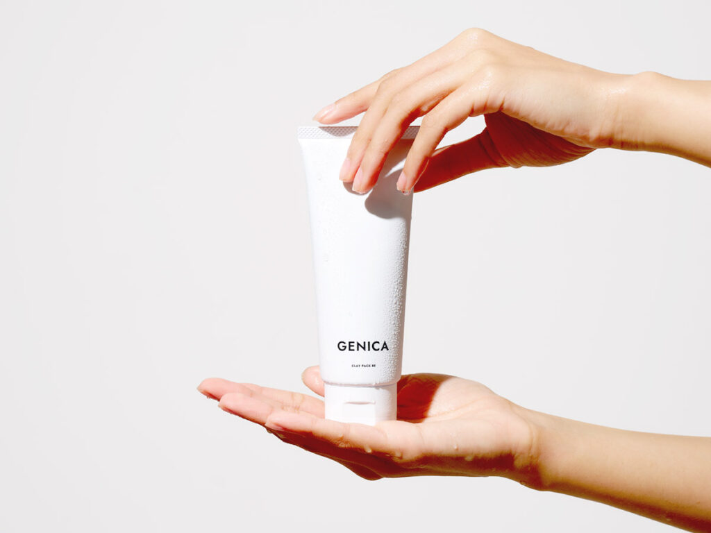 敏感肌の毛穴ケアで人気の「ジェニカ クレイパック」を現役ヘアメイク