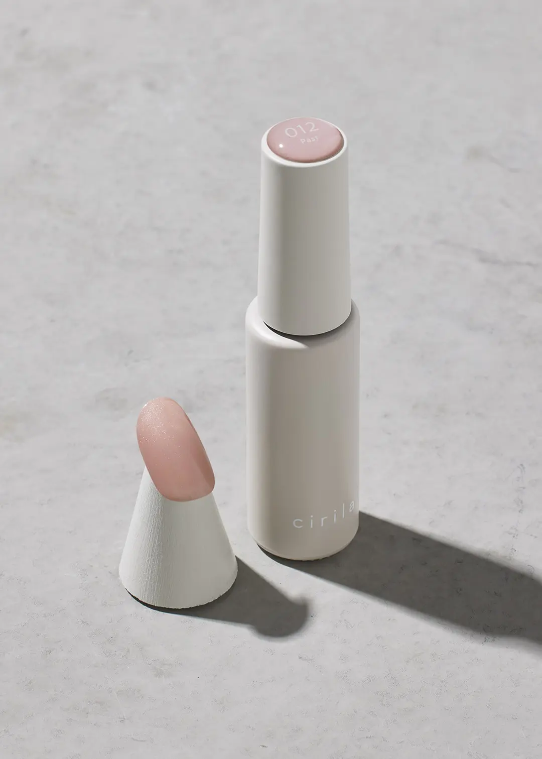 Unknown Beauty Place編集部が2025年の冬の手元を上品に彩るcirila